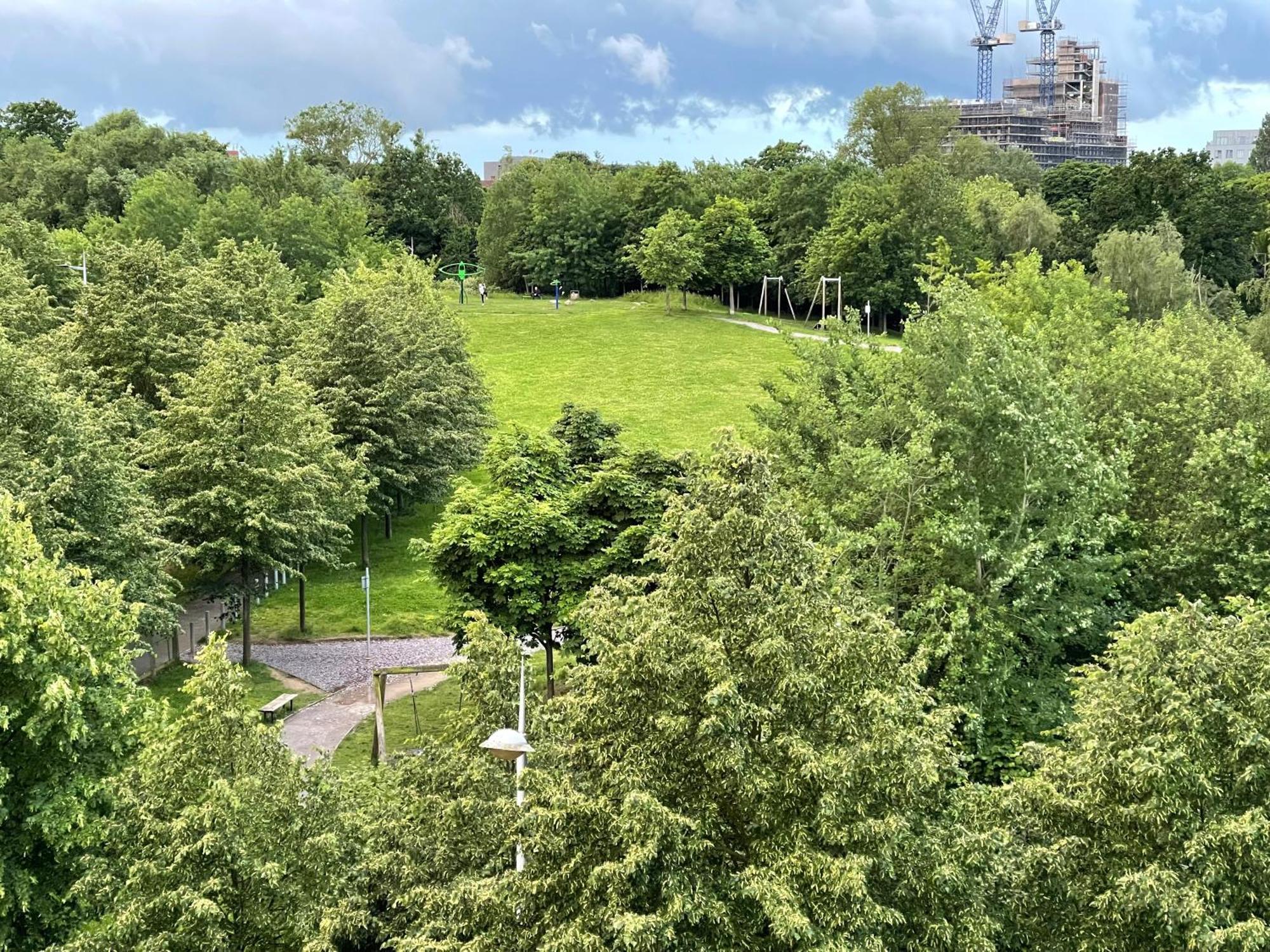 Luxury 2 Bedroom Apartment- Lake View - Free Parking - Wembley Stadium 5Km Londres Extérieur photo